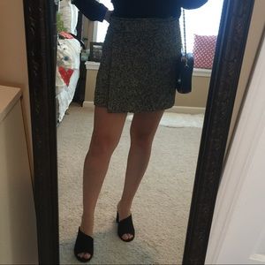 INC International concepts gold shiny skirt size 4